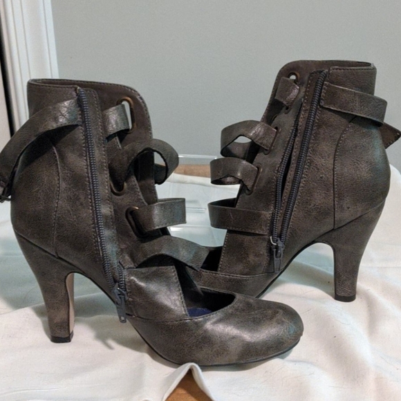 Madden Girl booties - Picture 6 of 8